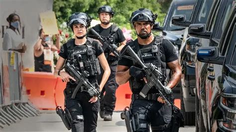 Swat on netflix - S.W.A.T.: Under Siege: Directed by Tony Giglio. With Sam Jaeger, Adrianne Palicki, Michael Jai White, Kyra Zagorsky. A SWAT compound comes under fire from an international terrorist who …